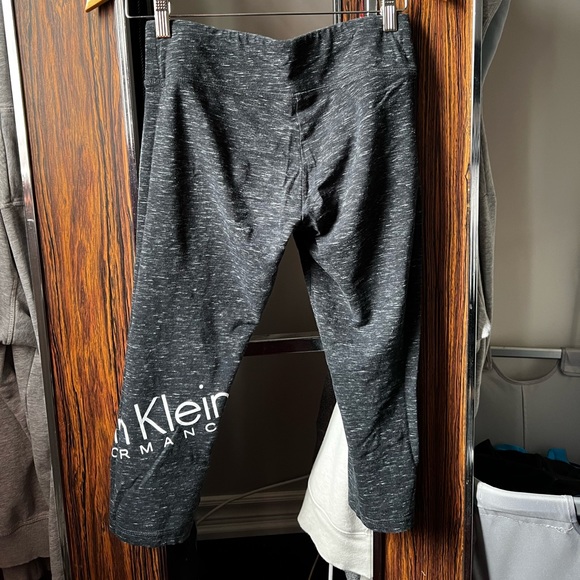 Calvin Klein Performance Leggings - Picture 2 of 3